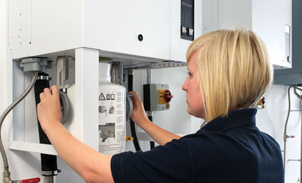 Easy scale removal from the humidifier